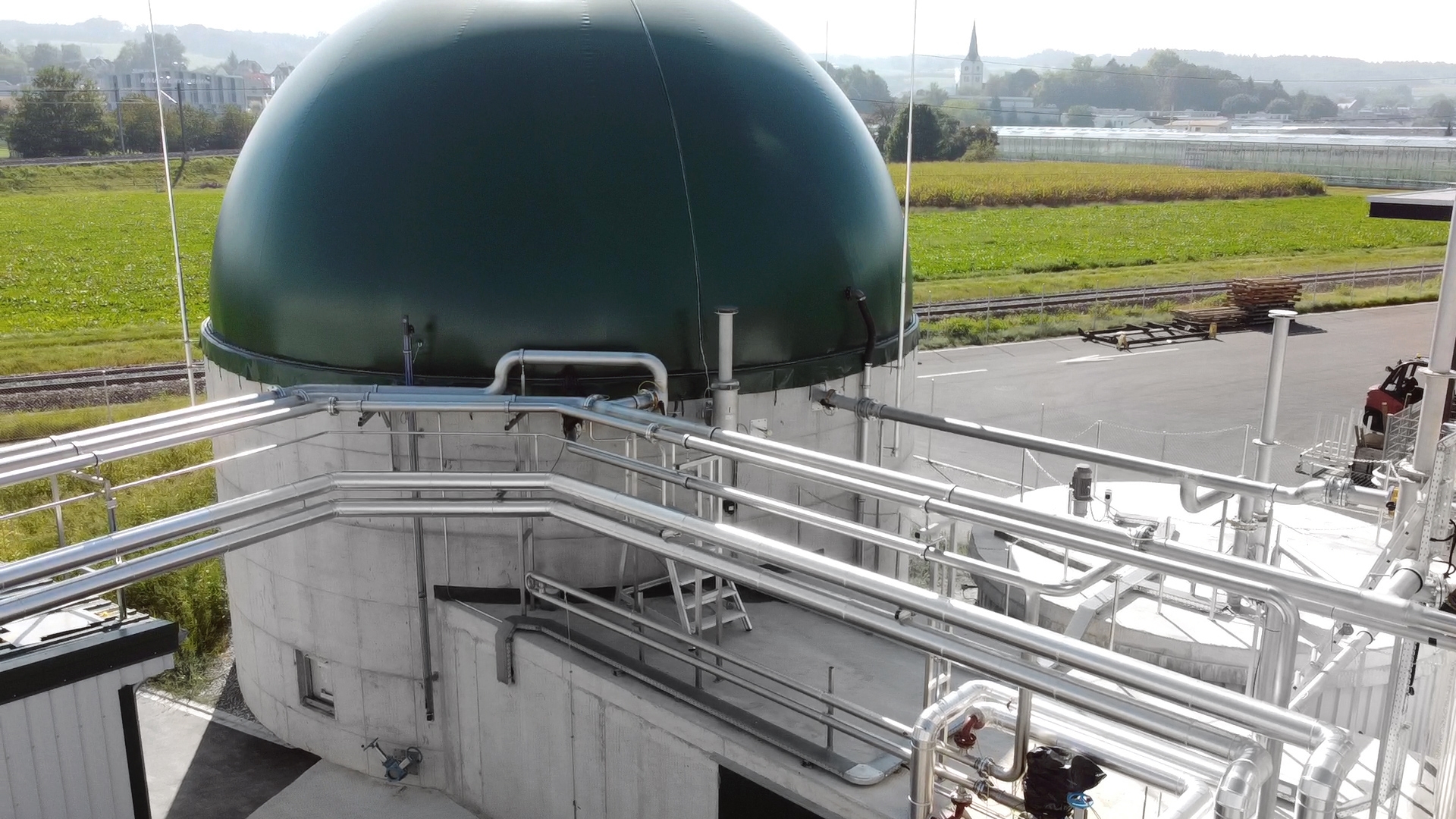 Biogasanlage (Feststoffvergärung), Anaerobic Digestion Biogas Plant (Dry Fermentation)