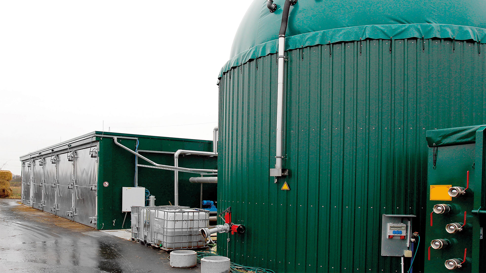 Biogasanlage Pferdemist 75kW Hofanlage